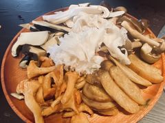 -芸鲜季·云南野生菌餐厅· 云南风物味研社(闵行店)