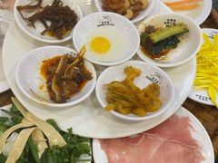 -桥香园云南过桥米线(金马碧鸡店)