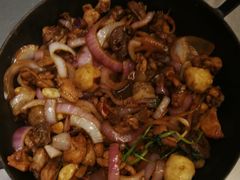 -胡须佬鸡煲四季火锅店(石厦西村直营店)