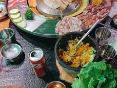 -哈哈碳都·牛肋条无限自助烤肉(宝龙店)