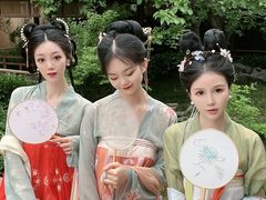 -云锦汉服馆·古典妆造摄影(唐城店)