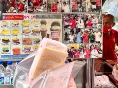 -詹爷爷乌节路街头冰淇淋