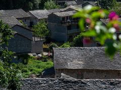 -高荡千年布依古寨旅游景区