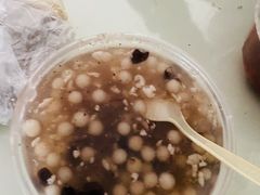 -芳婆糕团店(王府大街店)
