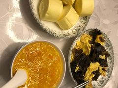 -爱的果实月嫂育婴师(世纪东方店)
