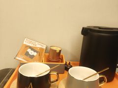 -朵兰达V酒店(长沙砂子塘地铁站店)