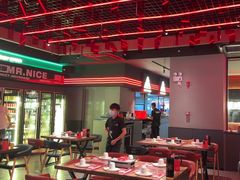 -蚝蚝先生·广式烧烤(信天广场店)