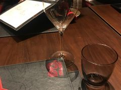 -恰餐厅及酒吧 CHAR Bar & Grill (北京丽都皇冠假日店)