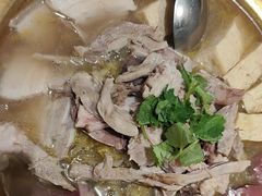 -八大碗·地道东北菜(东陵西路店)