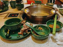 -润园四季椰子鸡火锅(卓越INTOWN店)