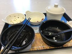 -老娘舅餐厅(黄龙体育中心店)