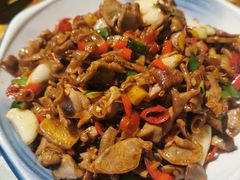 -回家乡湘菜馆(凌奥店)