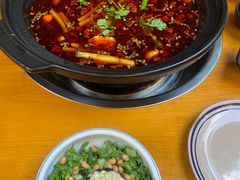 -小饕荟雅安贡椒鱼鲜馆(广福桥店)
