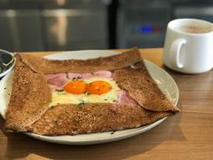 鸡蛋蘑菇熏肉荞麦可丽饼-RAC BAR(安福路店)