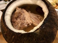 天麻乳鸽椰子炖汤-大唐靓汤江门私房菜(景田店)