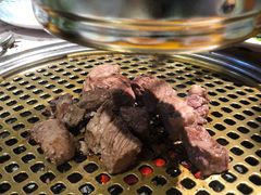 -唯成•韩国炭火烤肉 유성고기