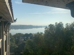 -岳阳阿波罗御庭酒店(岳阳楼区南湖广场店)