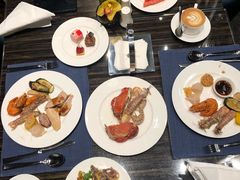 -康莱德酒店·美庭自助餐厅
