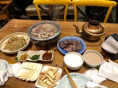 -蒙亨·手把肉·蒙古包文化主题餐厅(天恒广场店)