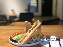 鸡肉三文治-旧屋咖啡(海景店)