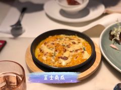 -港丽餐厅(高德置地店)