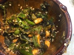 擂辣椒皮蛋-昱龙大盆牛蛙馆(三兴街总店)