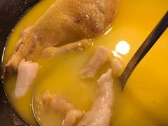 -鲜入围煮花胶鸡海鲜火锅