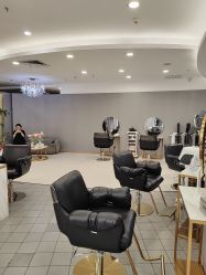 -八佰伴8008星级形象店