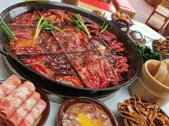 -正贰捌经重庆老火锅(建设路店)