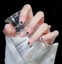 -LILY NAILS美甲美睫