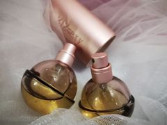 -莎莎(西九龙高铁站店)