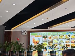-广合草鸡·泰山炒鸡(温泉路店)