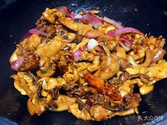 -胡须佬鸡煲四季火锅店(石厦西村直营店)