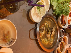 -黑金·寻焰自助百汇·烤肉·火锅(中街店)