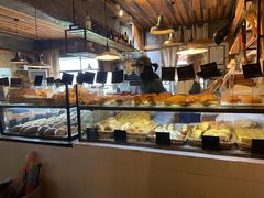 面包甜点陈列柜-仙峰天然面包(迎宾路店)