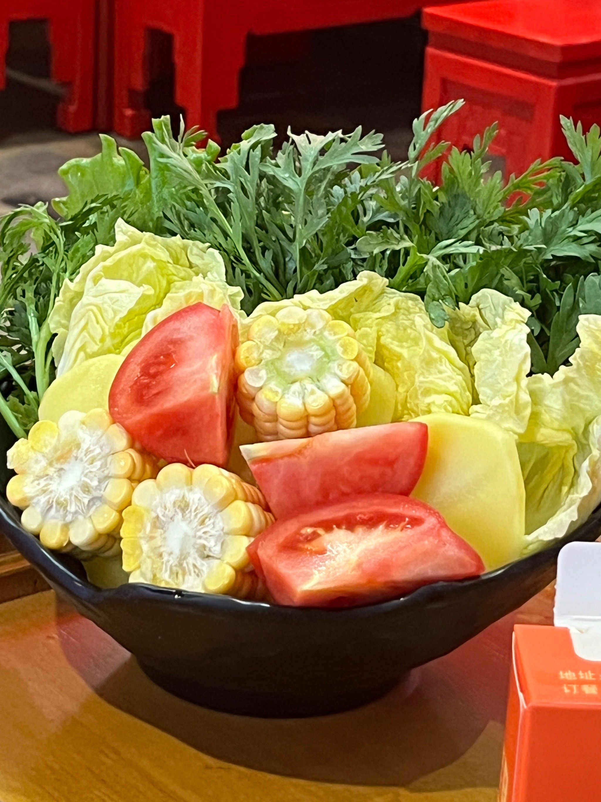 四川火锅美味[猪头][猪头]