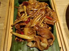包烧杂菌-云水瑶意境云南菜餐厅(大悦城店)