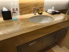 -青岛富力艾美酒店