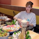 泰式火锅首选生如夏花‼️帅哥剥虾服务绝绝子