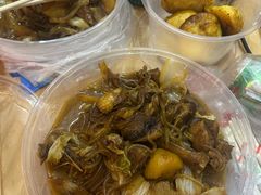 -粘豆包柴火铁锅炖