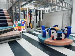 -奈尔宝家庭中心·亲子餐厅(北京东坝万达店)