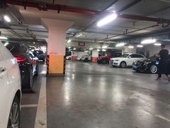 -中山公园-龙之梦停车场