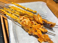 -喝丢一只鞋海鲜烧烤·海肠捞饭(市场店)