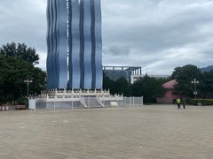 -滨河世纪广场公园