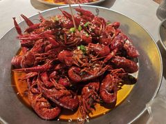 -巴厘龙虾·榜首油焖大虾(音乐学院·沿江酒馆店)