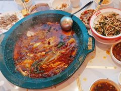 -渔香岛美蛙鱼头火锅店(威清路店)