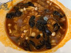 酸汤酥肉配茴香小油条-砂锅居(西四店)