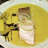 家里有客人是也会选择这里。烤鸭肉肥不腻，鸭饼也筋道