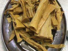 -广宁炭炉鸡煲·富临门饭店