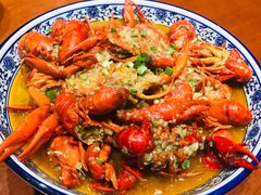 -琥珀老六龙虾(四里河店)